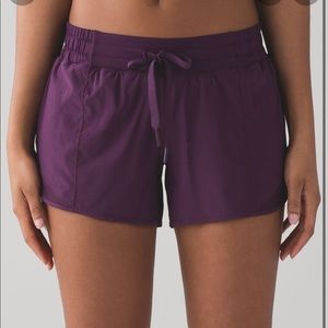 lululemon Hotty hot shorts long 4’ size 6